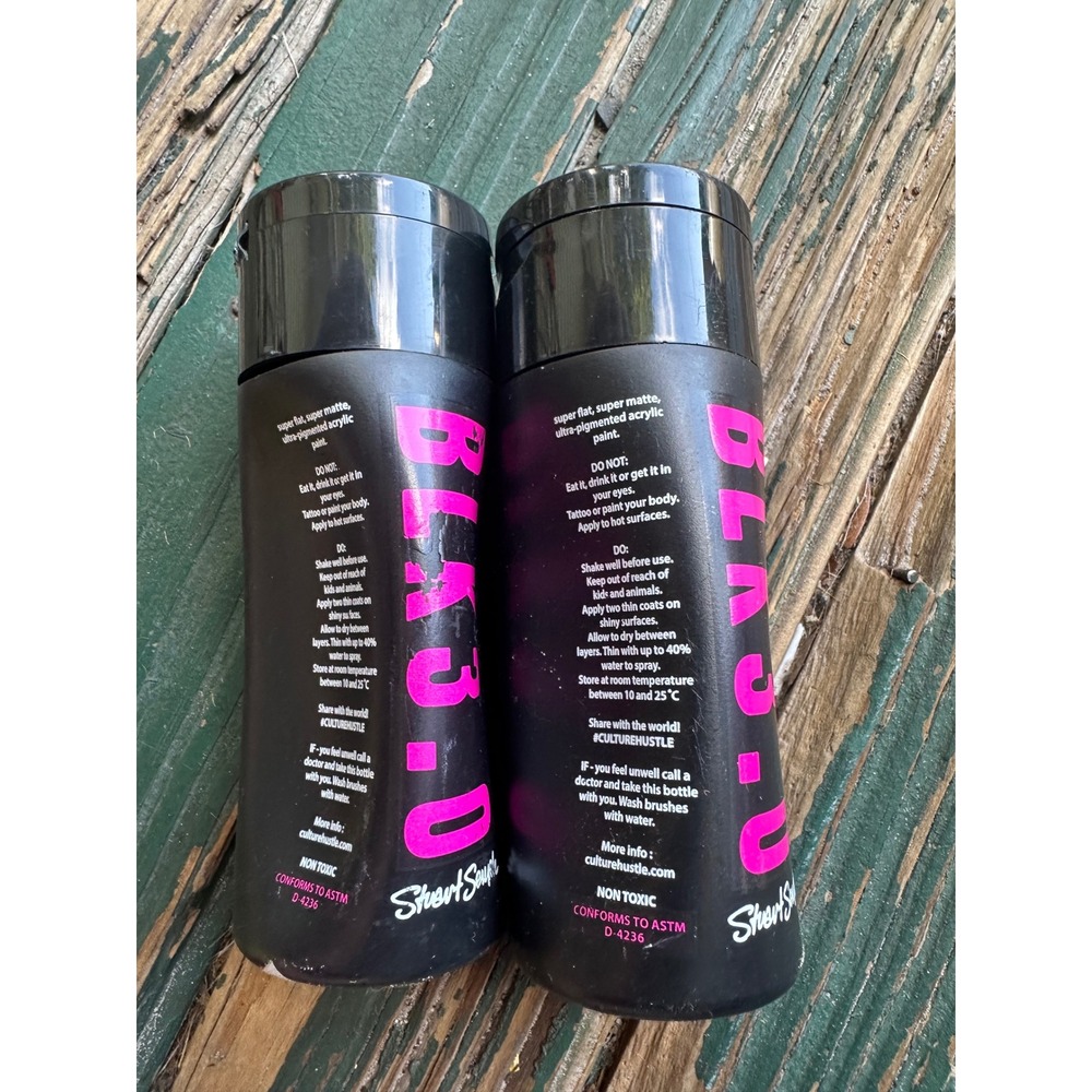 Stuart Semple BLK 3.0 Ultra Matte Blackest Black Acrylic Paint Set of 2 Bottles - Picture 2 of 6